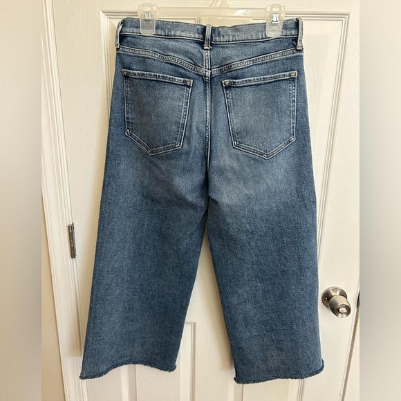 Banana Republic High-Rise Wide-Leg Crop Jeans - Picture 3 of 8